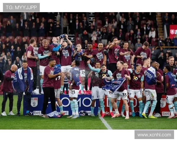 伯恩利俱乐部全力备战新赛季多名新援加盟助力球队重返英超巅峰 伯恩利俱乐部全力备战新赛季多名新援加盟助力球队重返英超巅峰