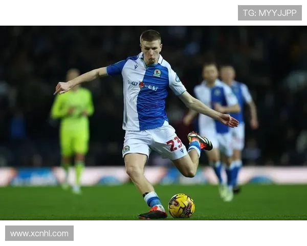 布莱克本足球俱乐部的辉煌历程与未来发展潜力分析 布莱克本足球俱乐部的辉煌历程与未来发展潜力分析