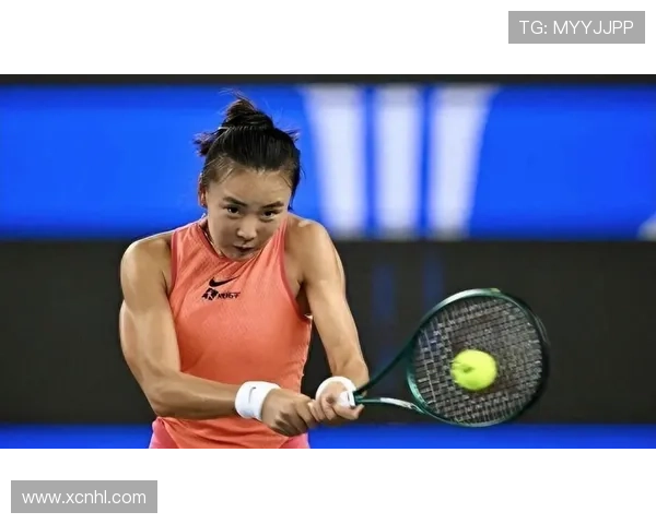 中国网球新星崛起 连续击败世界顶级选手展示强劲实力 中国网球新星崛起 连续击败世界顶级选手展示强劲实力
