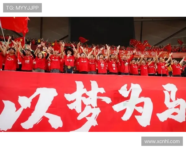 中国足球队迎战韩国队 热血对决掀起亚洲杯激烈战火