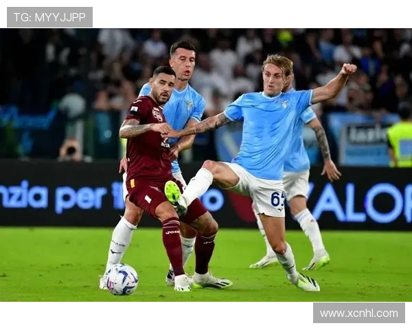 热那亚俱乐部主场再创佳绩球队团结奋进展现意甲新风貌