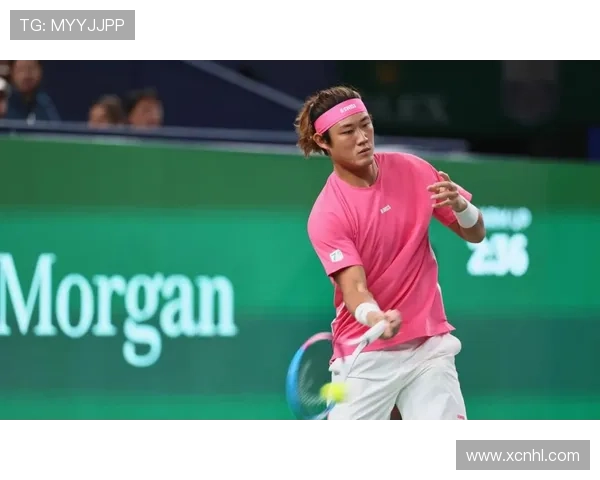 网球赛场风云再起 世界顶级选手争夺2025年年终总决赛资格