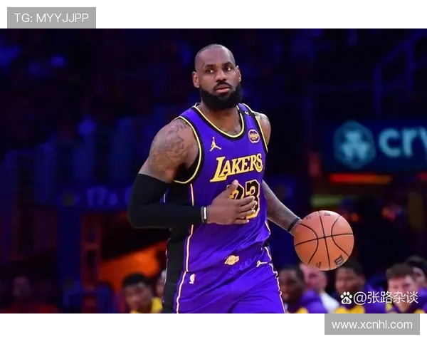 詹姆斯再创里程碑率湖人逆转取胜年轻球星崭露头角掀起新赛季风暴