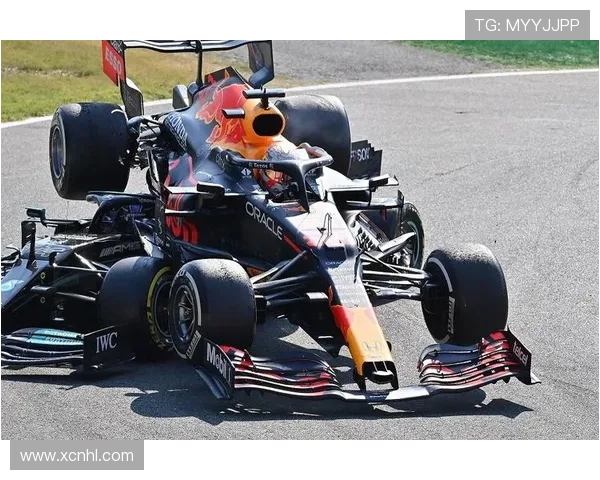 最新F1赛场风云骤变冠军争夺战进入白热化车队策略成胜负关键焦点时刻