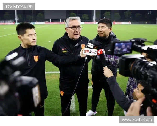 国足新帅上任备战世预赛联赛复苏青训并进引热议球迷期待新章程冲击